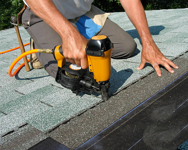 Best Roof Gutter Cleaning  in Marlow Heights, MD
